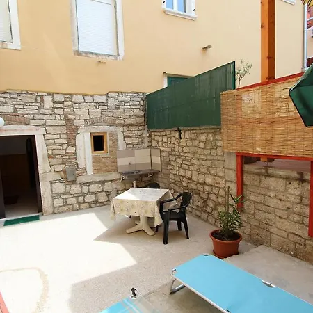 Apartament Pupa