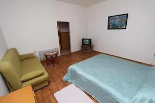 Apartament Pupa *