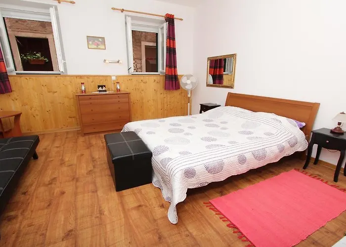 Διαμέρισμα Pupa *